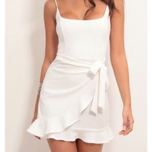 Capri Ruffle Tie Dress in White